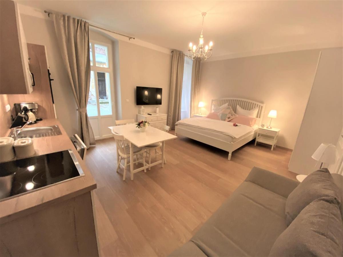 Apartments Magnolia Marianske Lazne Bagian luar foto